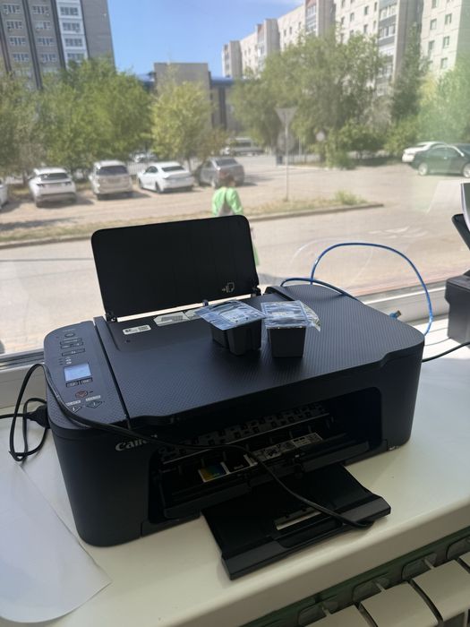 Продаю два принтера, нам не подошли