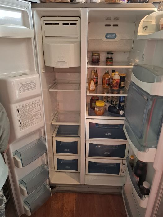 Продам холодильник