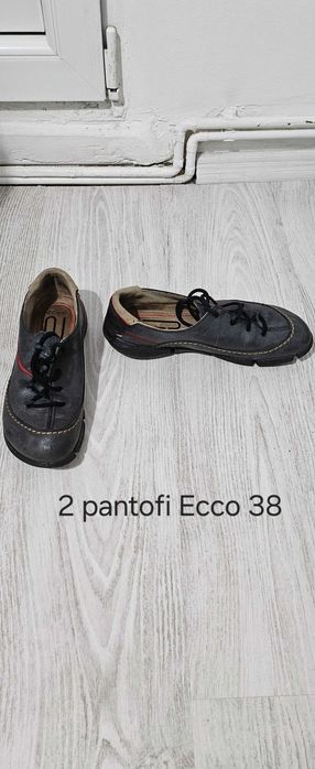 Vand pantofi dama