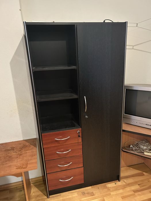 Комплект офисной мебели