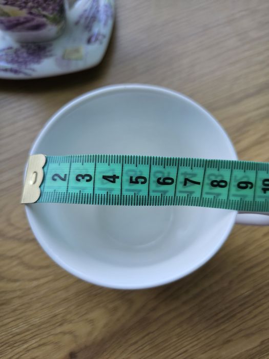 Set 4 cesti si 4 farfurioare model lavanda