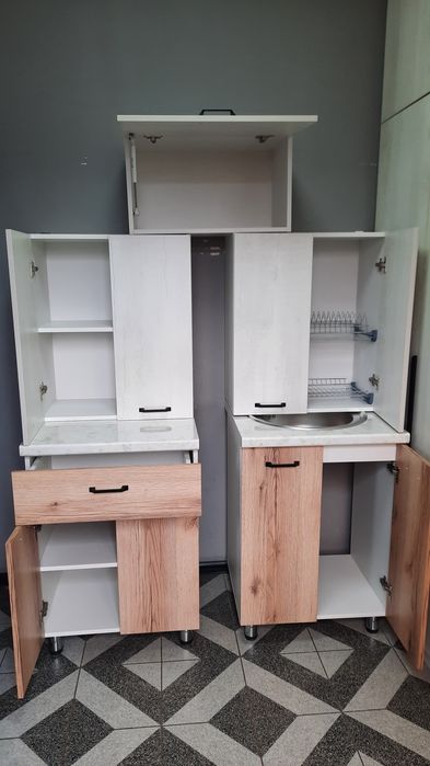 Продам кухонный гарнитур