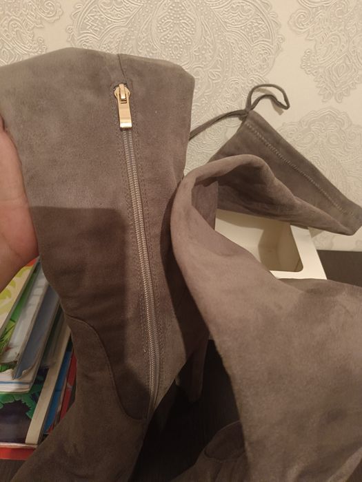 Продам новые ботфорты! 37р