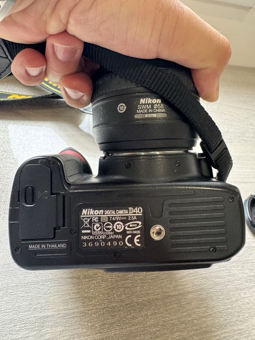 Фотоаппарат Nikon D40 б/у