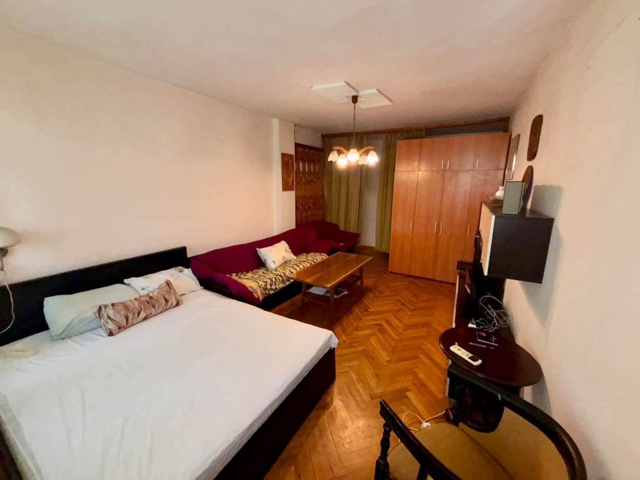 Дава се под наем Тристаен апартамент в Пловдив, Мараша - 100 кв.м за 470 € - Снимка #3