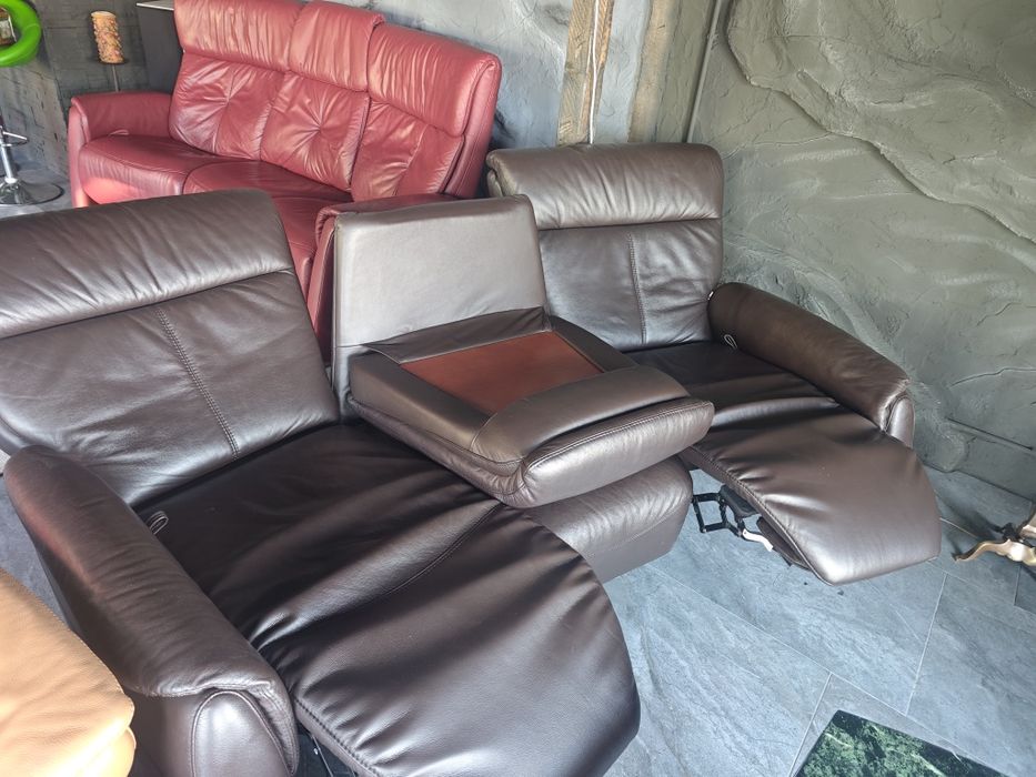 Vând canapele de piele extensibile CINEMA