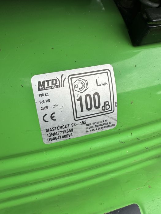 Tractoras gazon MTD - 2014