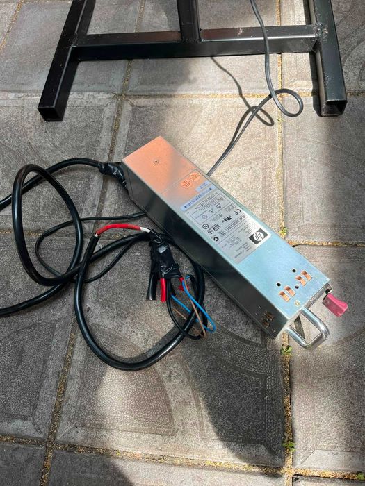 Rotisor Electric cu sursa de alimentare continua