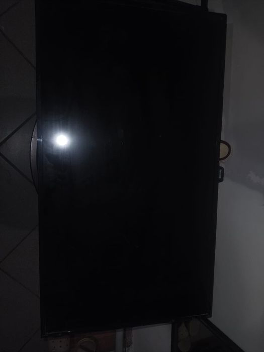 Продам телевизор Филипс диагональ 104