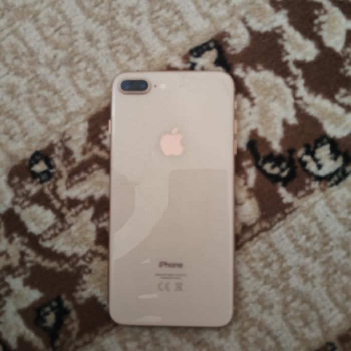 Продаю или обмен iPhone 8 Plus