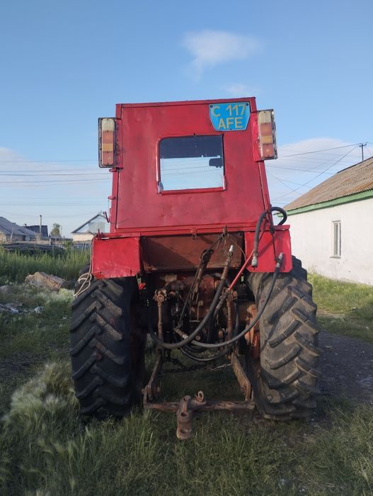 Т-25 ТРАКТОР  на ходу