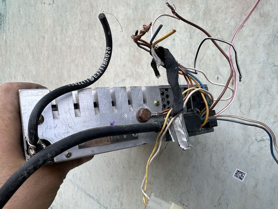 Оригинальная магнитола BMW japan