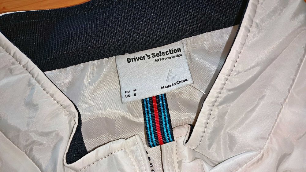 Porsche Martini Racing яке ново, размер S/M, бяло