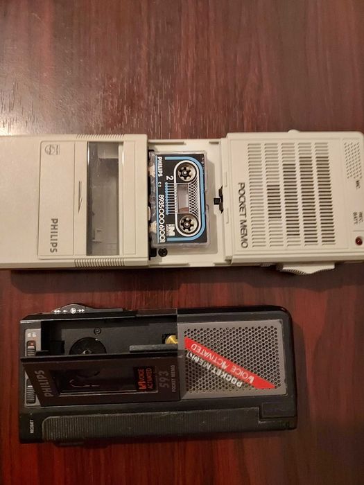 old stuff pocket Philips, 80 lei ambele