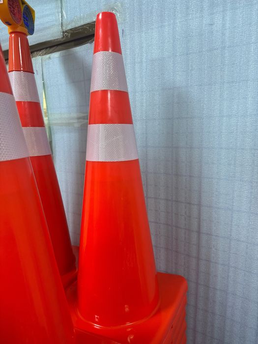 дорожние конус  гибкие размер 75см.90см.50см