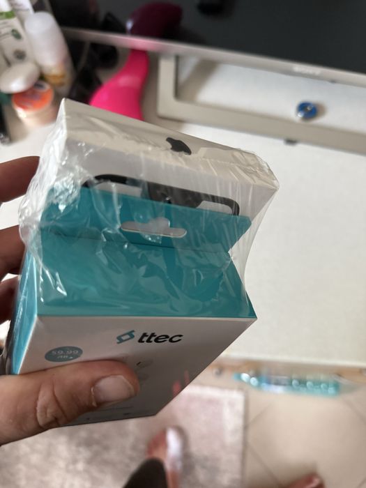 IPhone 16e, чисто нов, неразпечатан