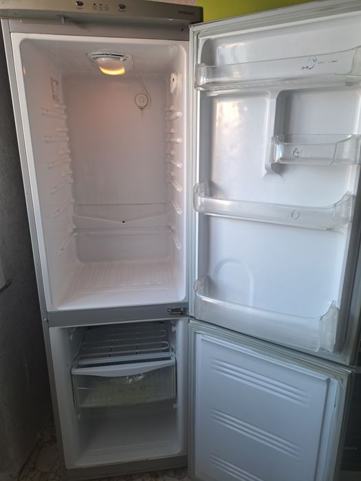 Продам холодильник в нерабочем состоянии