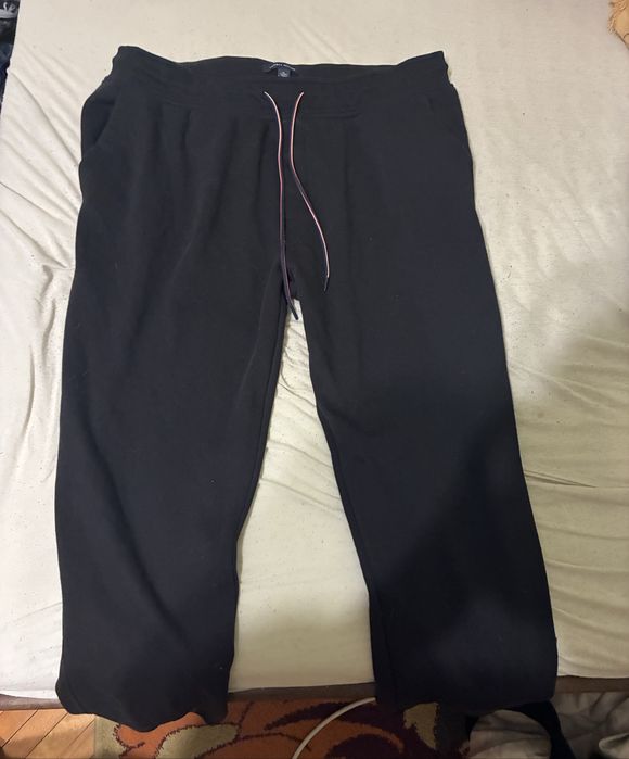 Анцуг Tommy Hilfiger, неносен