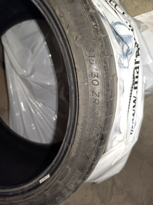 Гуми Michelin pilot 4S  315/30 ZR 21 и 275/35 ZR21
