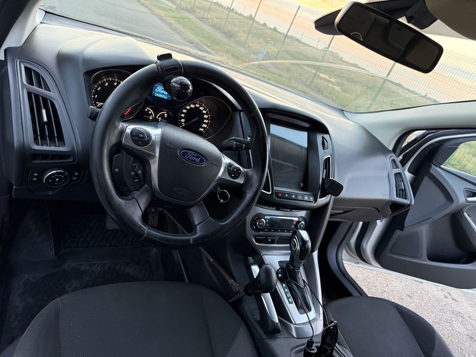 FORD Focus 2012 — imagine 4