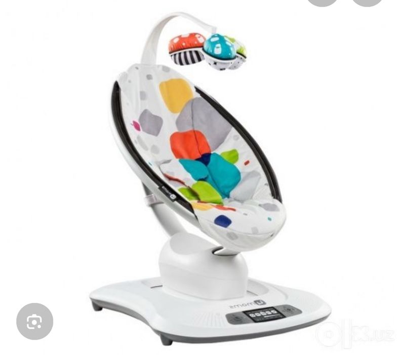 4moms MamaRoo — электронные качели для малыша