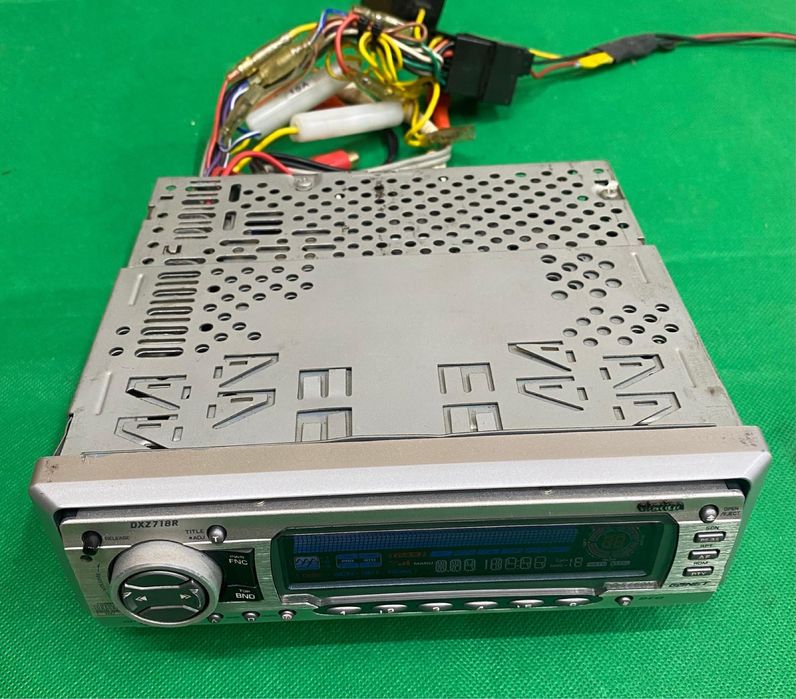 CD player auto Clarion DXZ 718 R Top Hi end