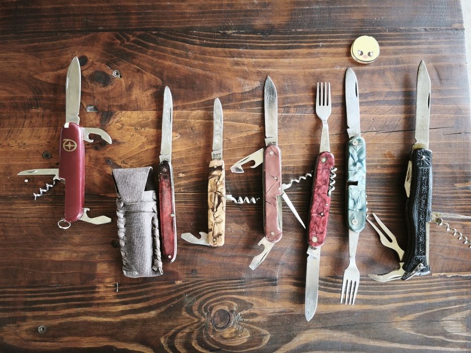 Лот старинни сгъваеми джобни ножове – Ретро / Колекционерски