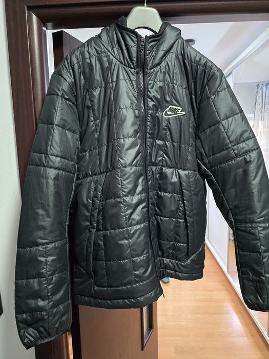 Geaca nike marimea M