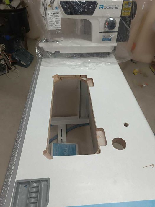 Tikuv mashinasi sotiladi