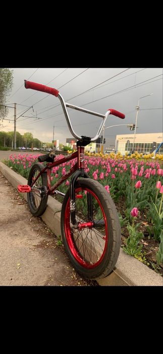 Продам топовый bmx custom