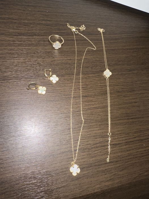 Van Cleef 14Карата комплект