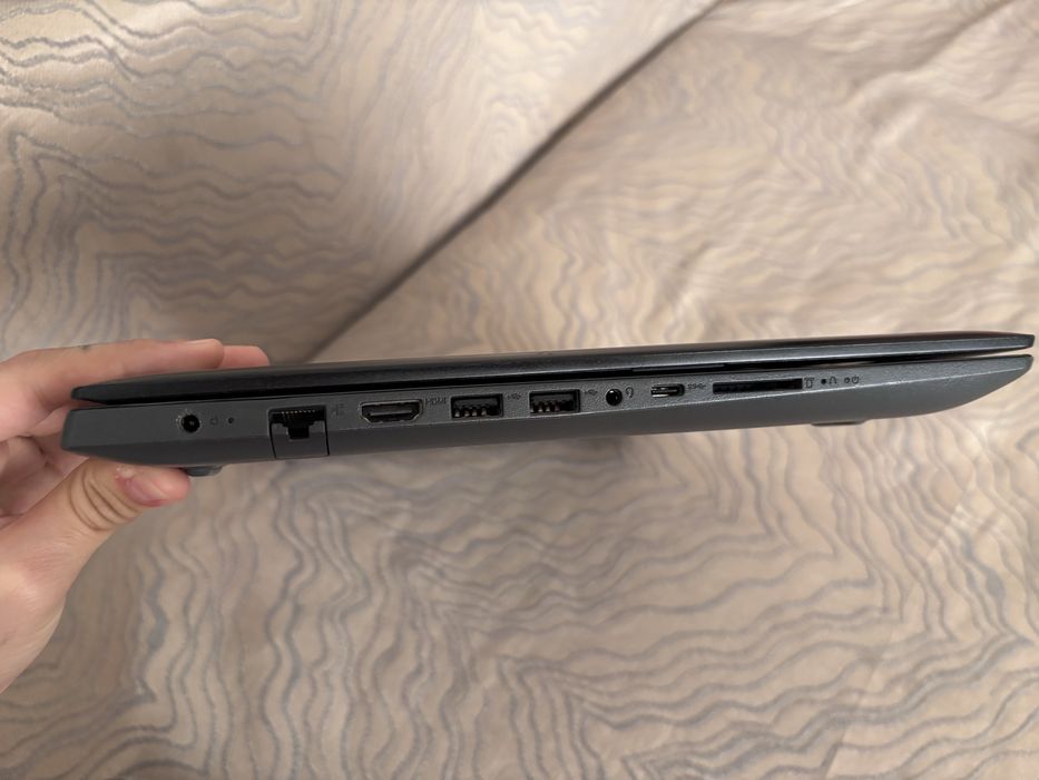 Lenovo ideaPad 330-15IKB