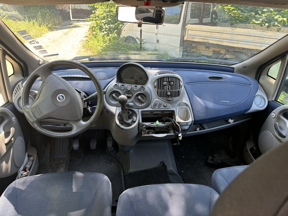 Фиат Мултипла 1.6 бензин на части.