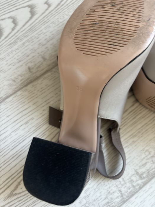 Продам босоножки жен -1000т