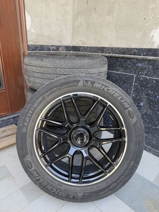 Diska Mersedes AMG R20 diska