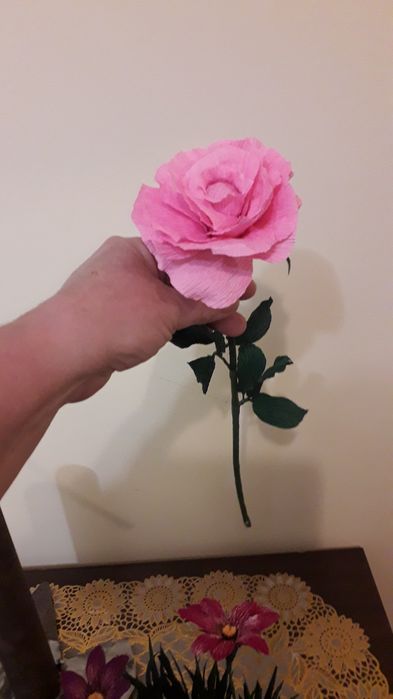 Рози ВСИЧКИ цветове по  избор