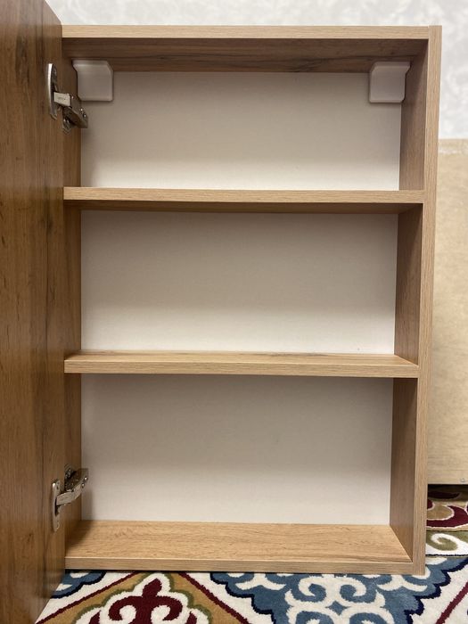 Зеркальный шкаф в ванную