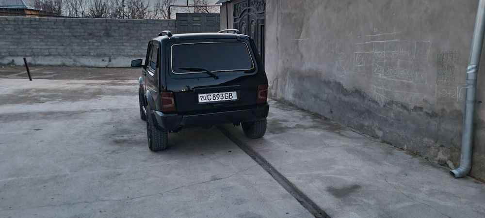 Niva 2121 noldan yig'ilgan