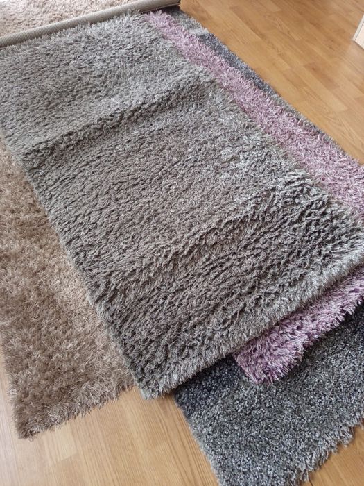 Covoare foarte putin folosite