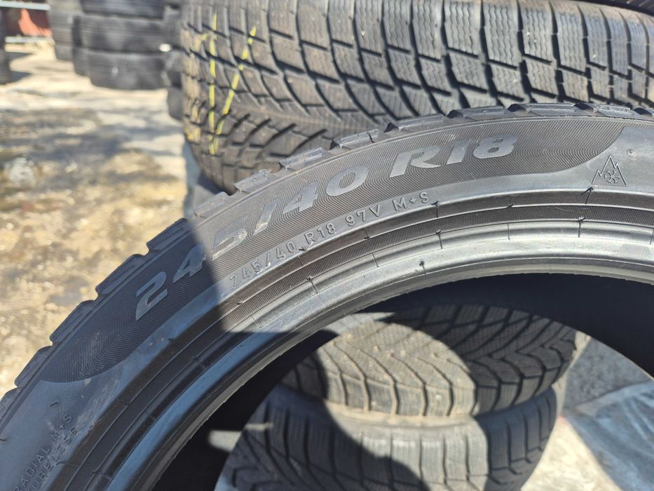 4 Anvelope de IARNA - 245/40/18 - PIRELLI - CA UNELE NOI - DOT 2024