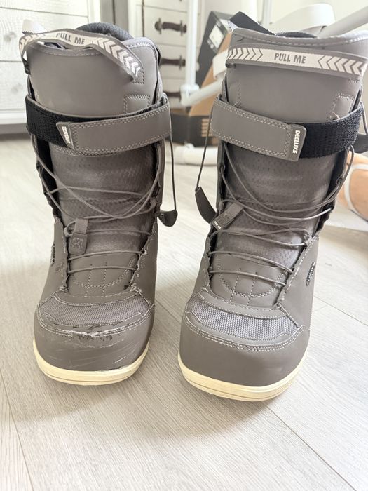 Boots Snowboard Deeluxe ID 6.2 (Utilizați) | Mărimea 43.5 (28.5 cm)
