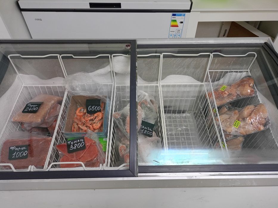 Холодильники продам