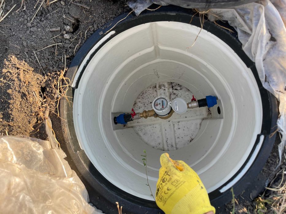 Teren de construit, 624 mp, cu acces direct din două străzi. Bransat la apa si canal, există deja contract încheiat cu AQUATIM