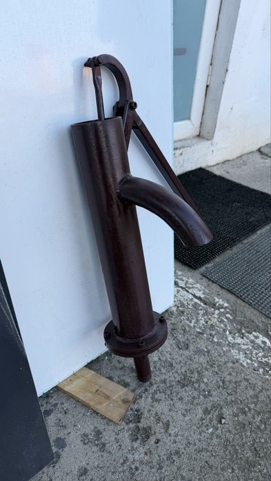 Pompa manuala apa potabila