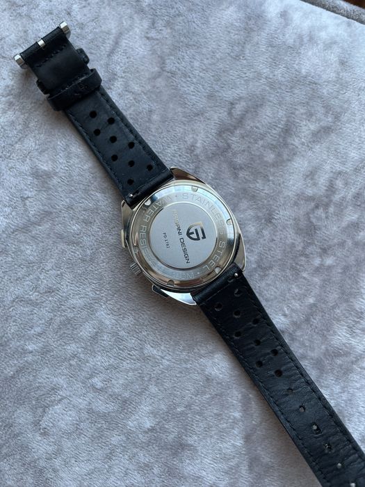 Продам мужские часы