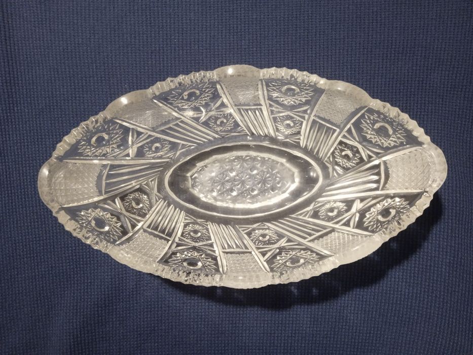 Продавам кристална купа