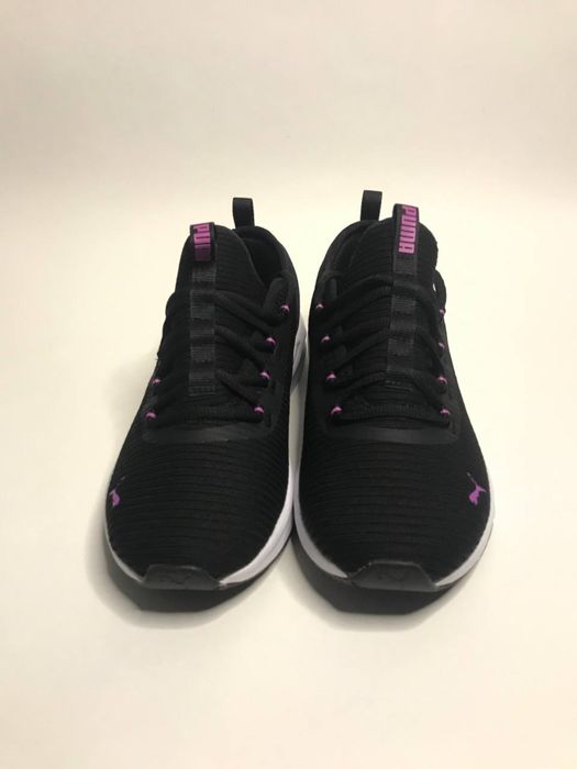 Продам оригинал кроссы Пума