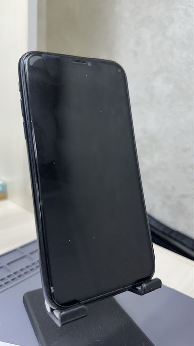 Iphone XR 64 gb продам