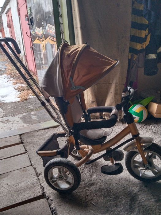 Ппродам детский велосипед с ручкой