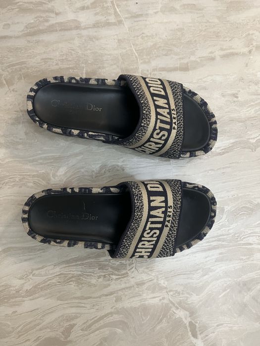 Шлепки женские . Диор оригинал